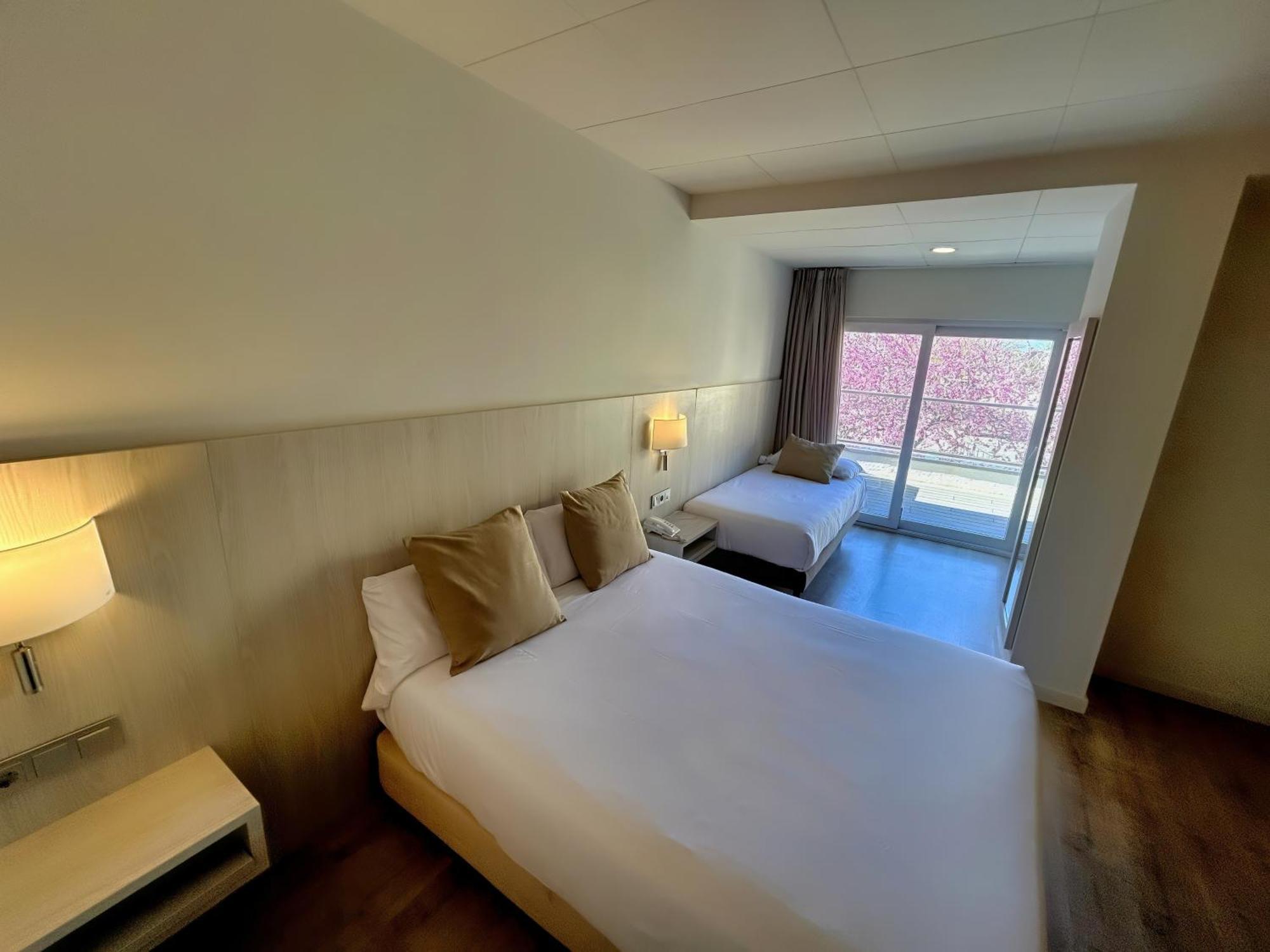 Hotel Marina Roses Exteriér fotografie