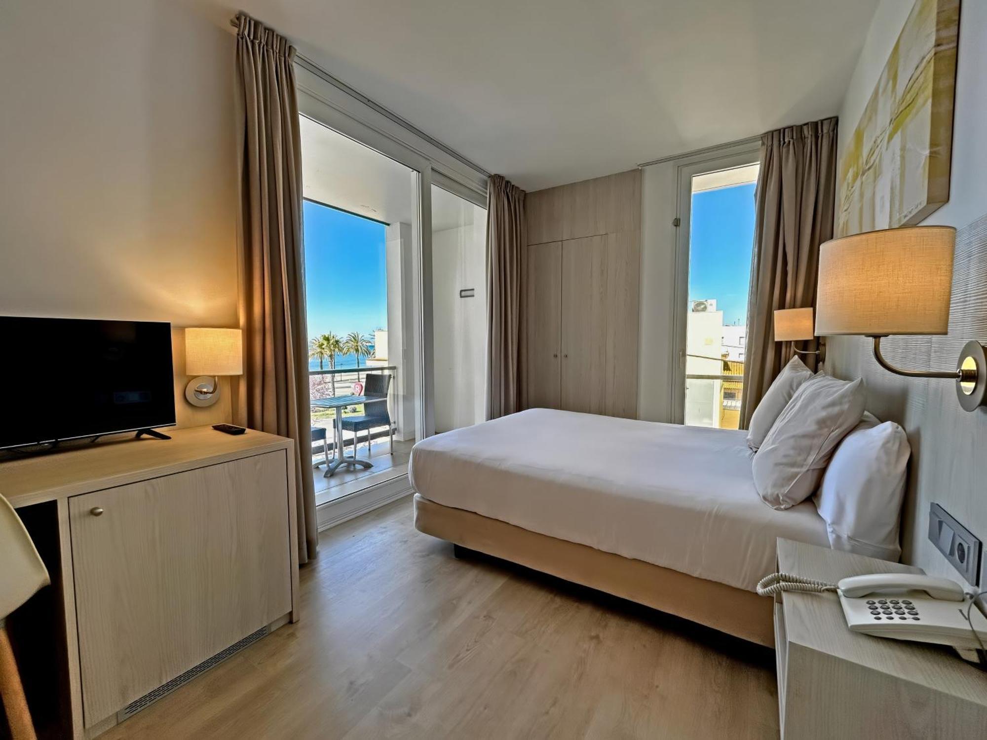Hotel Marina Roses Exteriér fotografie