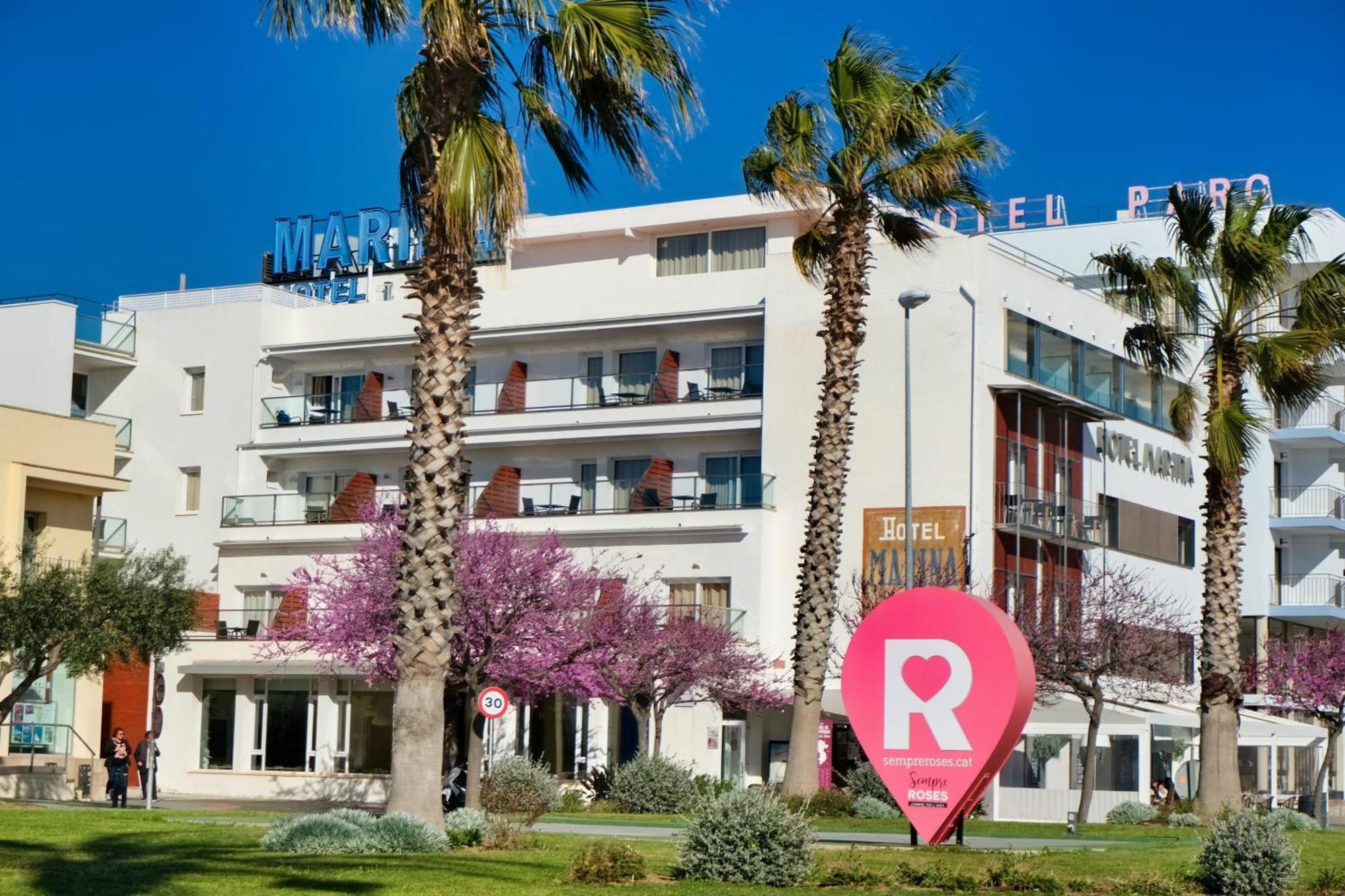Hotel Marina Roses Exteriér fotografie